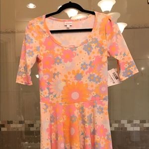LuLaRoe Nicole Medium: NWT